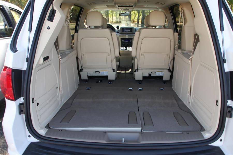 Volkswagen Routan 2009 года  (фото 24 из 80)
